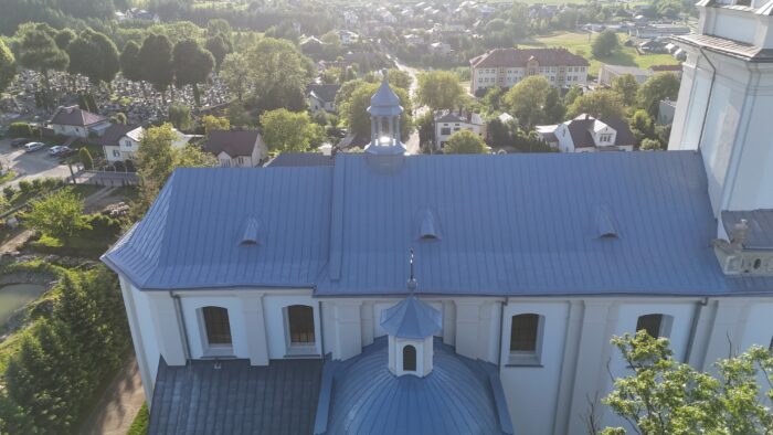 Renowacja, malowanie, czyszczenie kościoła