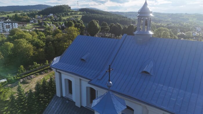 Renowacja, malowanie, czyszczenie kościoła