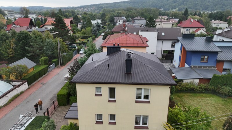 malowanie dachu blaszanego, blachy